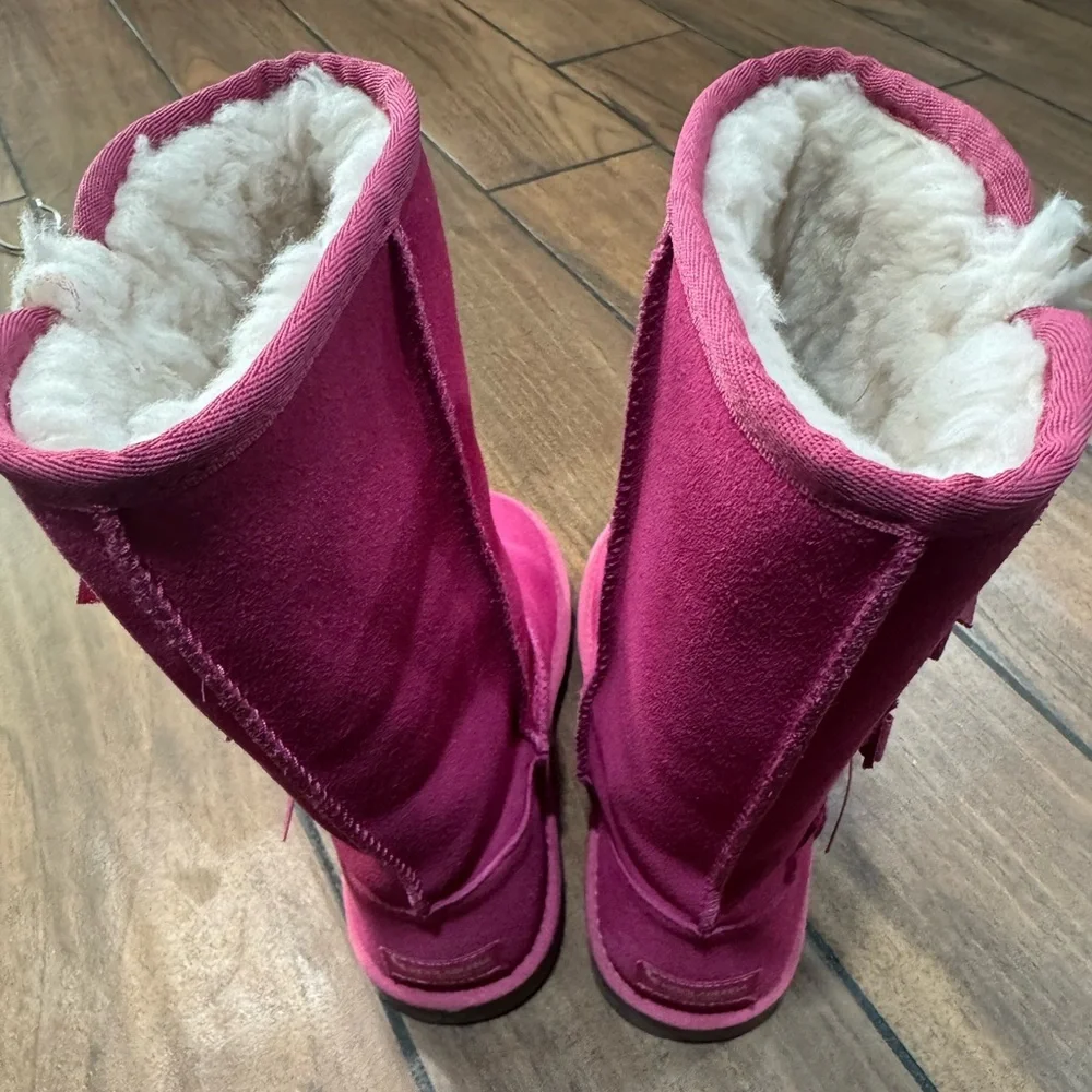 KOOLABURRA BY UGG Suede bow tall pink boots size 4